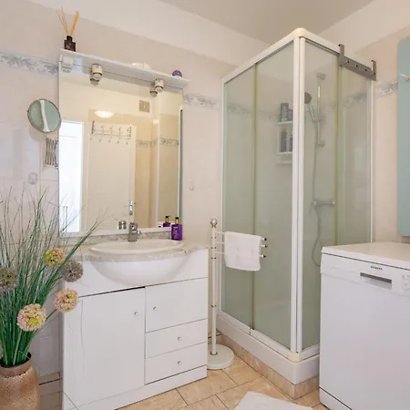 Lejlighed Botrel By Interhome Sainte-Maxime